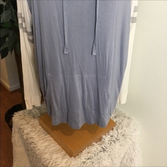 Pink Republic L lightweight varsity hooded tee - Picture 2 of 11